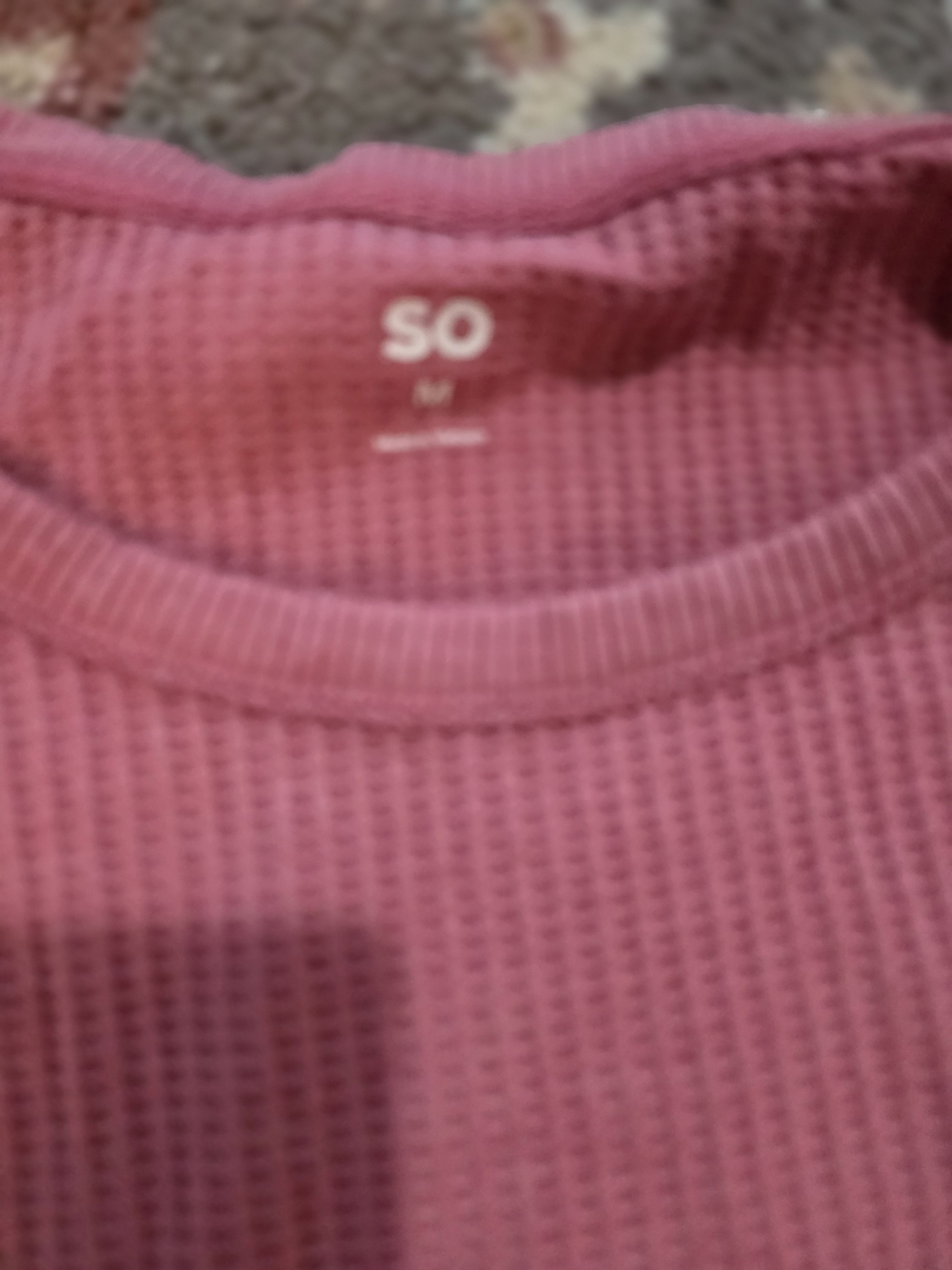 SO Women's Pink Waffle-Knit Sweater - Medium